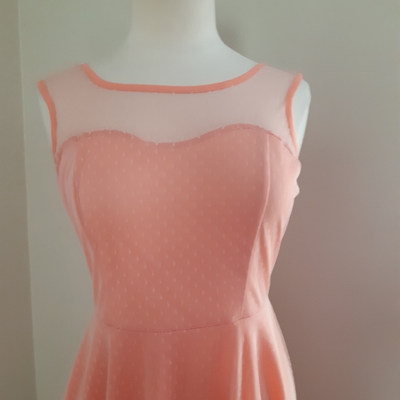 Mark Edwards Women's polka evening  Dress Size M, - Picture 5 of 6